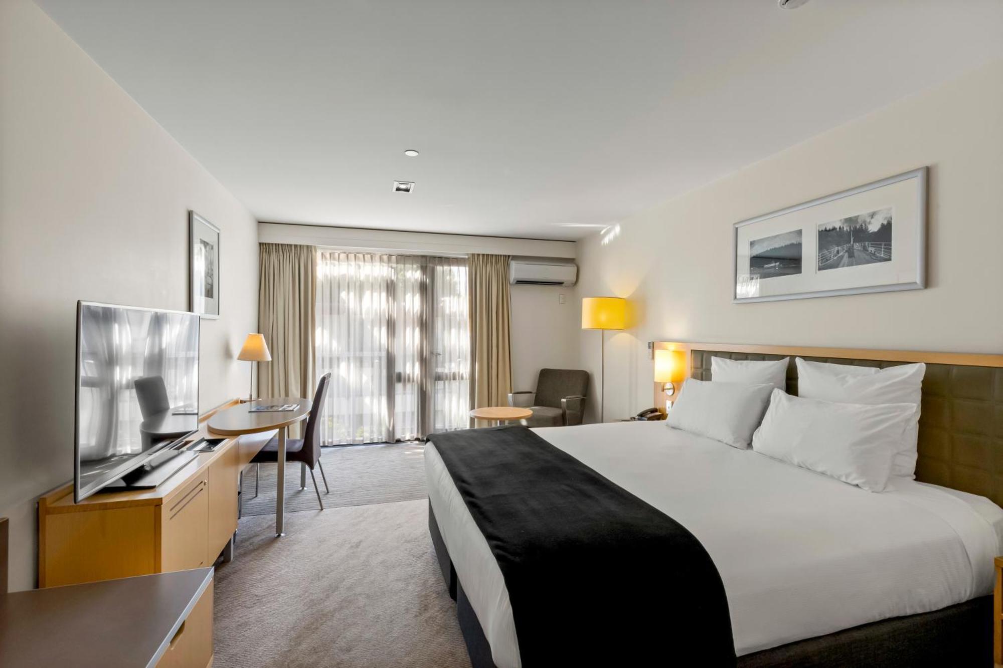 Hotel Novotel Lakeside