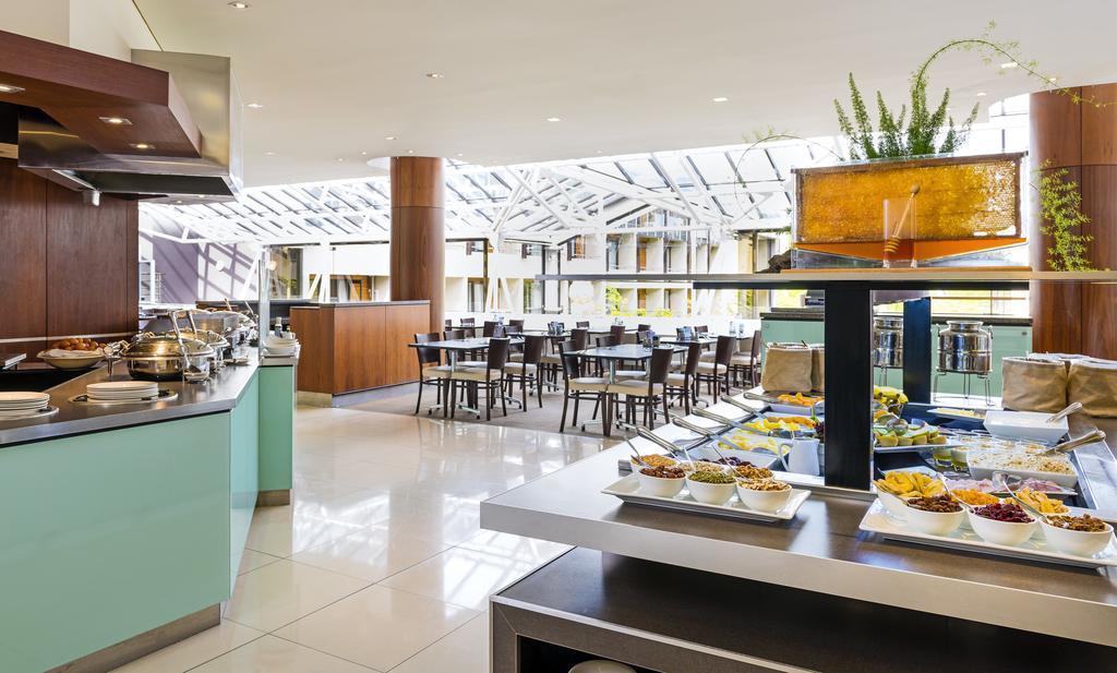 Novotel Lakeside Queenstown