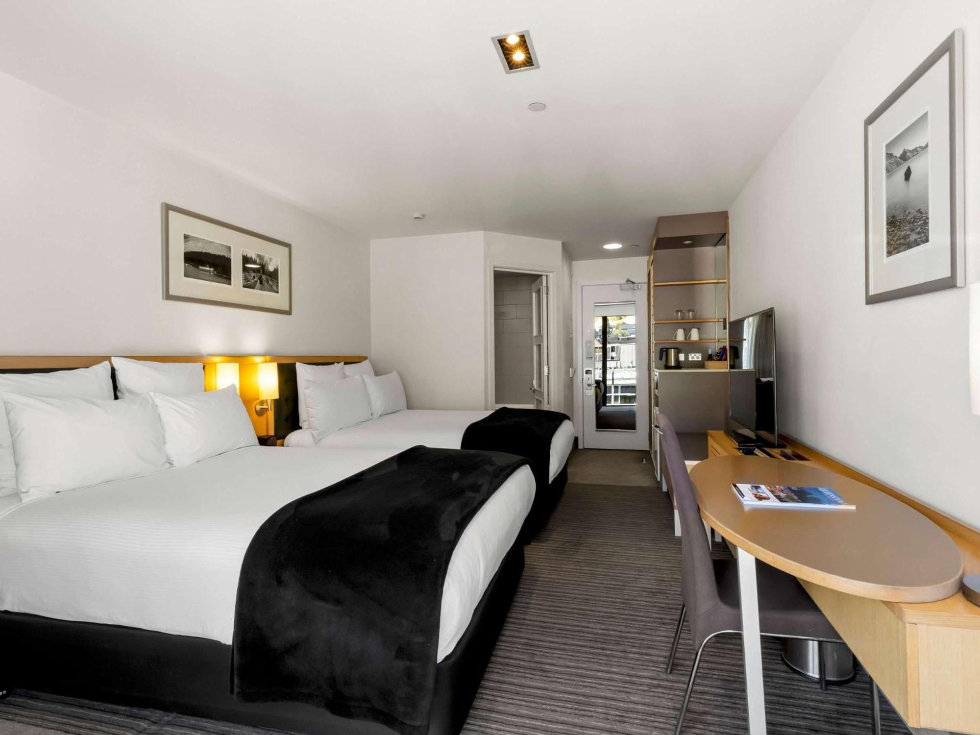 Novotel Lakeside 4* Queenstown